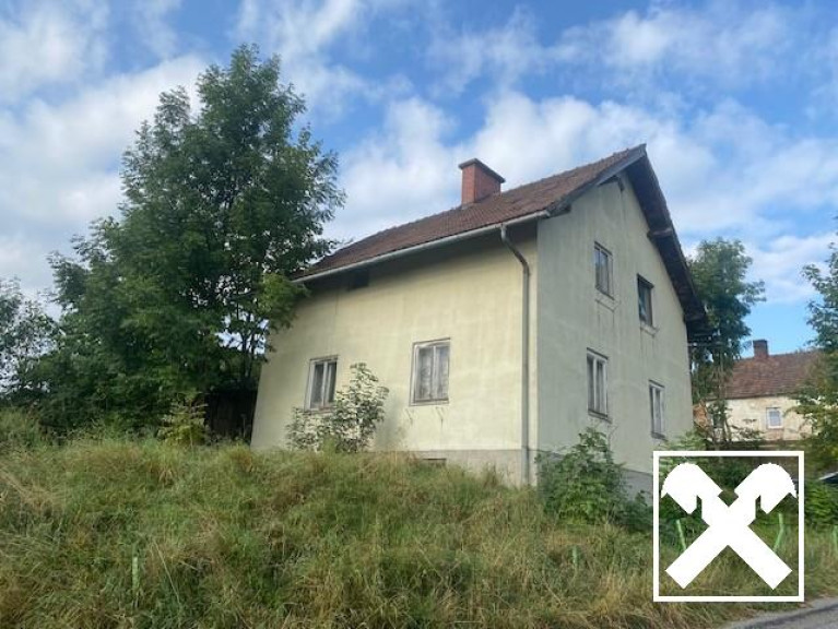 Haus - 2870, Maierhöfen - Handwerkerkönig gesucht! Abbruchobjekt, Bauland, Wiese und Wald!