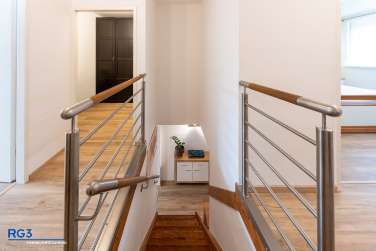 Wohnung - 2352, Gumpoldskirchen - Traumhafte Maisonette in Gumpoldskirchen: 4 Zimmer & Loggia