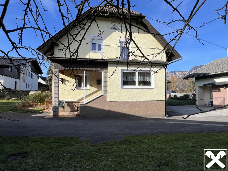 Haus - 9586, Fürnitz - Einfamilienhaus mit Charme und Potential