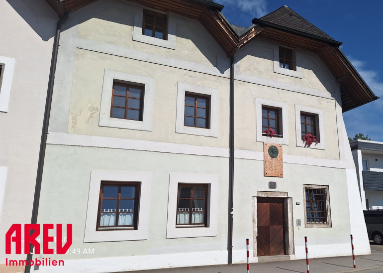 Wohnung - 4600, Wels - Charmante teilmöblierte Wohnung im denkmalgeschützten Altbau