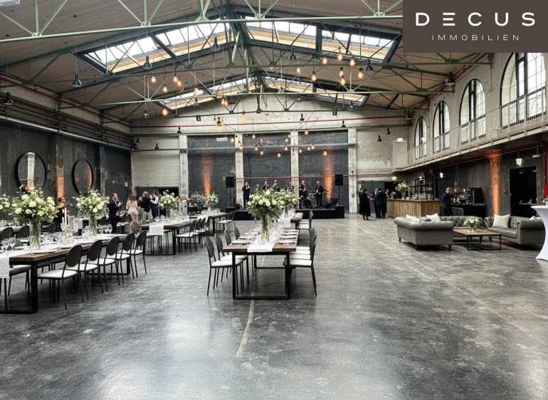 Freizeitimmobilie gewerblich - 1230, Wien - + + + VERANSTALTUNG/Backstage-Büro/Lager + + + insgesamt ca. 2.000 m² + + + FABRIK 1230 + + +