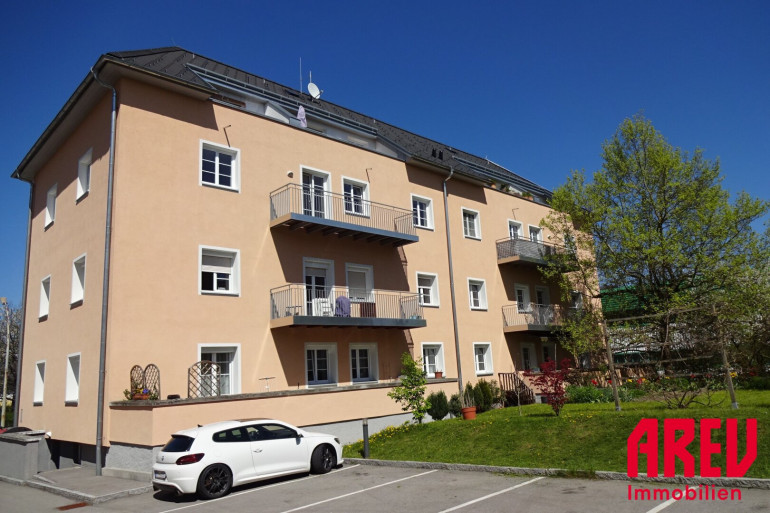 Wohnung - 4910, Ried im Innkreis - Großzügig und hell: 2-Zimmer-Maisonette-Wohnung in beliebter Wohngegend