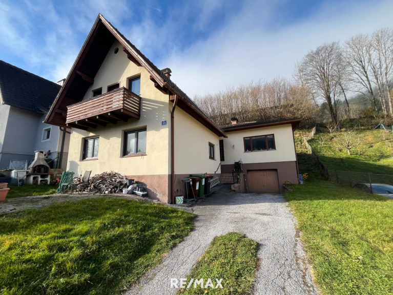 Haus - 2870, Aspangberg-St. Peter - Familienfreundliches Ein- oder Zweifamilienwohnhaus mit 2 Wohneinheiten!
