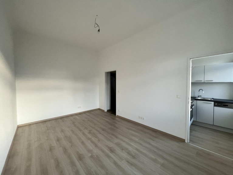 Wohnung - 8020, Graz,04.Bez.:Lend - Seltene Gelegenheit!!! 2 Zimmer Wohnung im Rohzustand zu kaufen, selbst fertig zu stellen!! BH14_3
