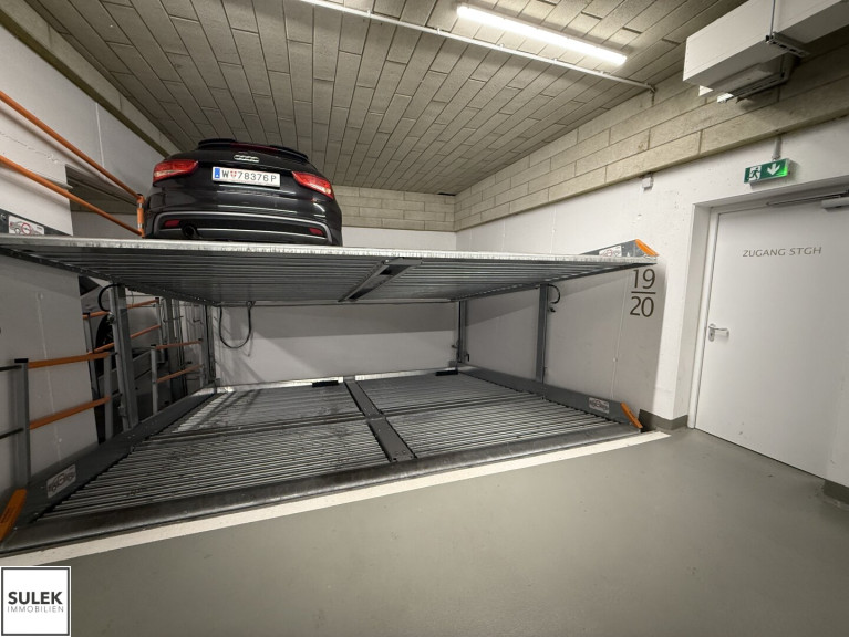 Immobilie - 1230, Wien,Liesing - ab sofort: Stapelparkplatz in der Fabergasse 2 **nähe Bahnhof Wien-Liesing & Einkaufszentrum Riverside!**