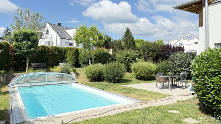 Haus - 1130, Wien - Exklusive Doppelhaushälfte mit beheiztem Pool auf 516 m² in Bestlage von Hietzing | ZELLMANN IMMOBILIEN