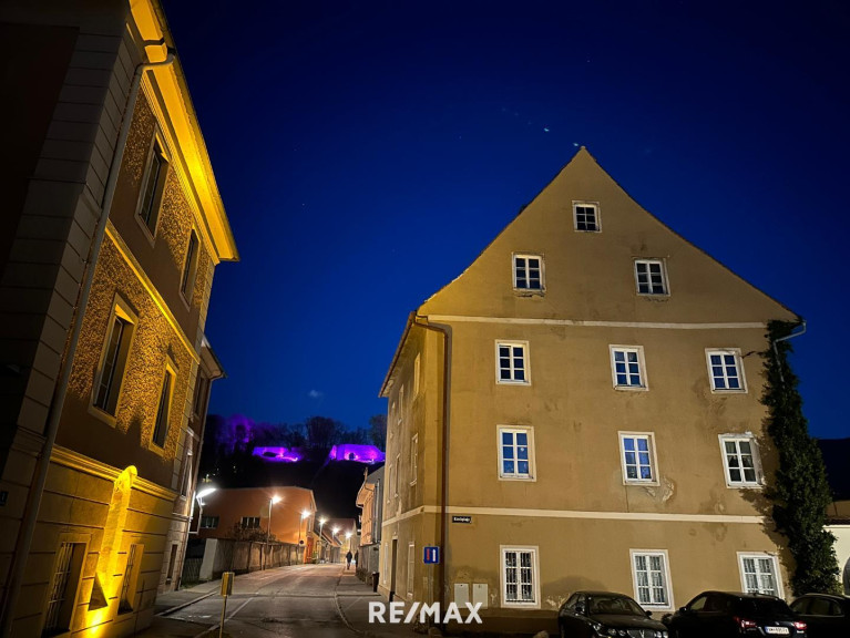 Haus - 8600, Bruck an der Mur - ***Rarität - Zinshaus in zentraler Lage mit 8 Wohneinheiten***