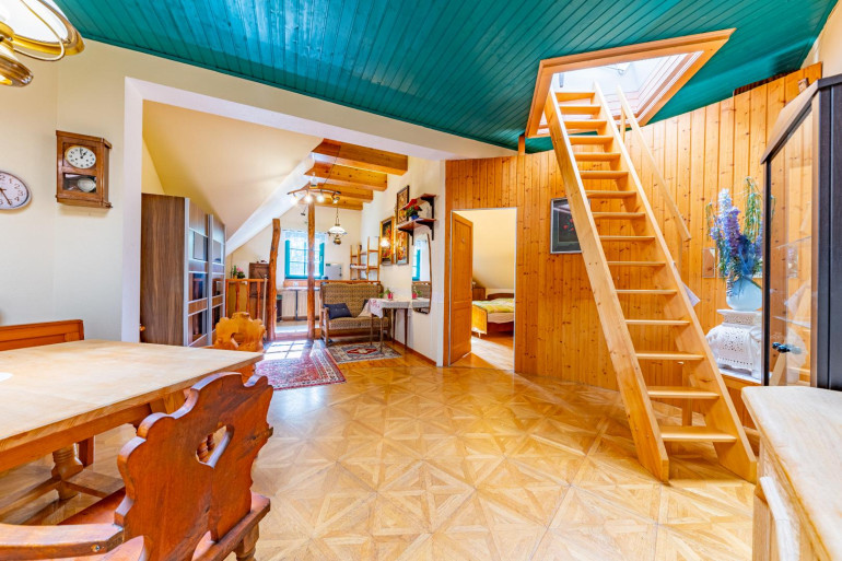 Wohnung - 2020, Hollabrunn - Hervorragende Lage trifft modernen Wohnkomfort!  WOHNUNG MIT DACHTERRASSE &amp; WEINKELLER