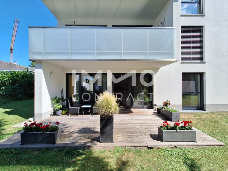 Wohnung - 4910, Ried - Elegante 3-Zimmer Gartenwohnung im Zentrum von Ried - inkl. Carport und Komplettausstattung