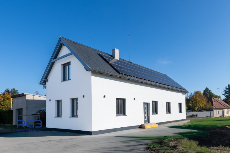 Haus - 2185, Ebersdorf an der Zaya - Großes Einfamilienhaus mit großem Garten # Provisionsfrei