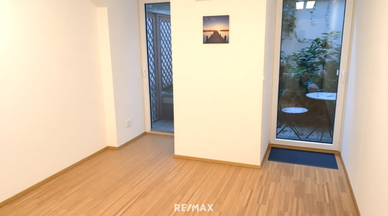 Büro / Praxis - 1180, Wien - Büroraum mit Terrassenausgang in Bürogemeinschaft beim Aumannplatz