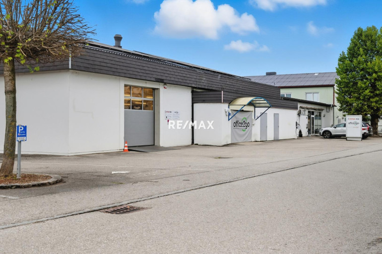 Halle / Lager / Produktion - 4073, Wilhering - Anleger und Eigennutzer aufgepasst! Einkaufs- und Lagerhalle mit optimaler Sichtbarkeit (Top 4)
