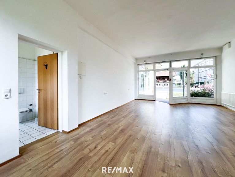 Einzelhandel - 6300, Wörgl - Zentrale, helle Geschäftsfläche in Wörgl zu mieten!