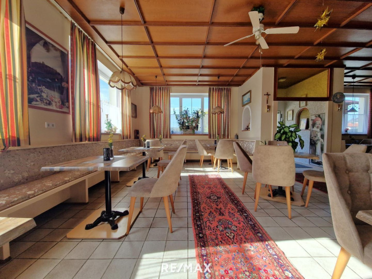 Gastgewerbe - 5161, Elixhausen - Alteingesessene Gastro mit sonnigem Gastgarten und 12 Parkplätzen in Elixhausen zu verkaufen!