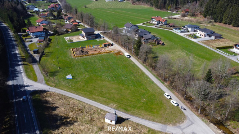 Grundstück - 4891, Pöndorf - Baugrund nahe Straßwalchen: GSt. 7 - 794m²