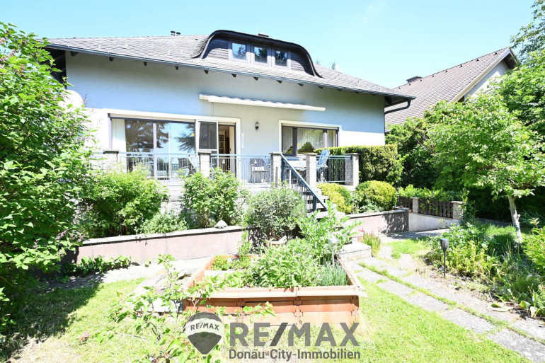 Haus - 2111, Kleinrötz - <b>"++ Ruhig, Grün ++ Wien-Zentrum in 30 Minuten! ++"</b>