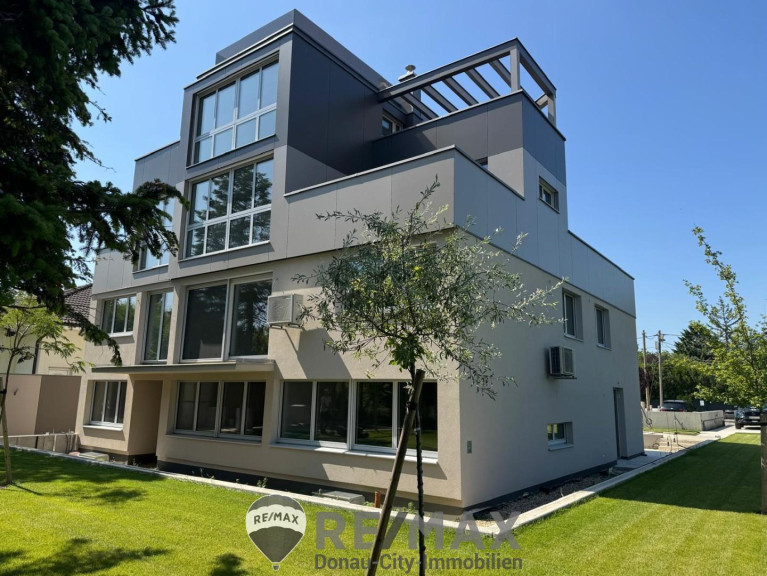 Wohnung - 1220, Wien - <b>“Außergewöhnlich – Luxus pur in 1220 Wien“</b>