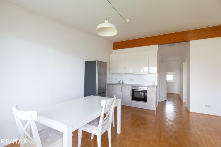 Wohnung - 8042, Graz - Helle 2-Zimmer-Wohnung mit Balkon in beliebter Wohnanlage – ruhig, grün, wunderbar!