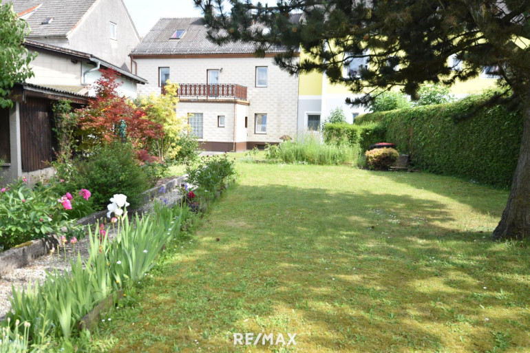 Haus - 3363, Hausmening - Einfamilienhaus in  ruhiger Lage mit schönem Garten