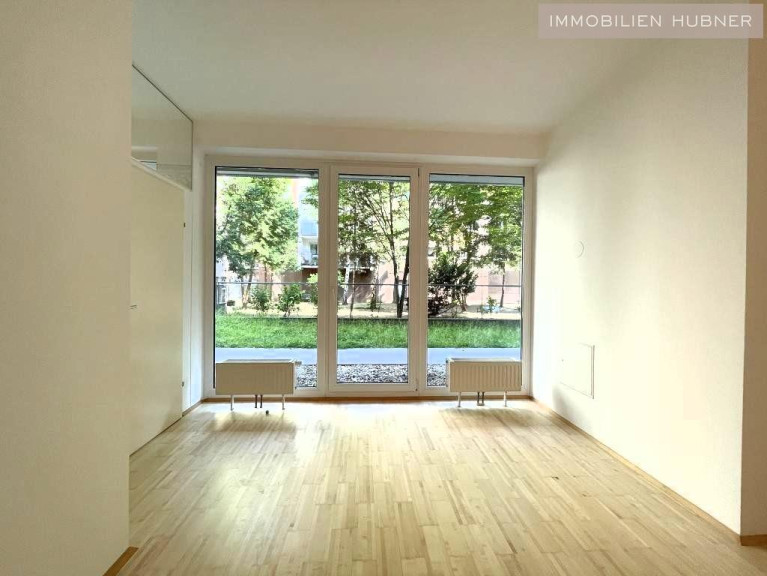 Wohnung - 1070, Wien - Erdgeschoß, barrierefrei, Innenhof! Ruhige, loft-artige Neubauwohnung mit 2 kl. Terrassen