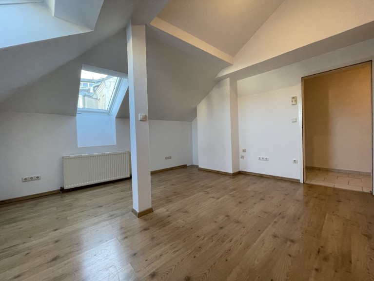 Wohnung - 1230, Wien - Geräumige 2 Zimmer + Küche nahe Perchtoldsdorf