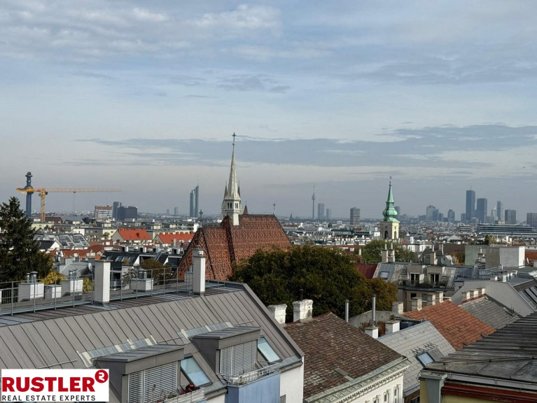 Wohnung - 1180, Wien - Altbaurenaissance mit Dachgeschossausbau- Nähe Kutschkermarkt