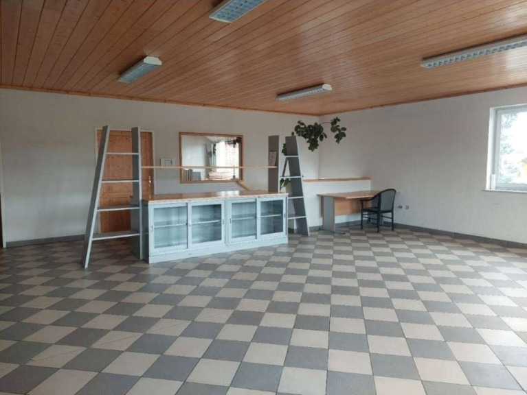 Halle / Lager / Produktion - 2601, Sollenau - GEWERBEOBEKT MIT RENDITE-MÖGLICHKEIT: BÜRO - LAGER - WERKSTATT - STELLFLÄCHEN