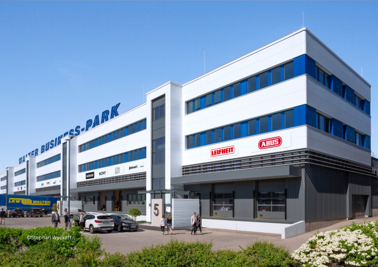 Halle / Lager / Produktion - 2355, Wiener Neudorf - Moderner Business Park - Büro- & Lagerflächen zu mieten - 2355 Wiener Neudorf