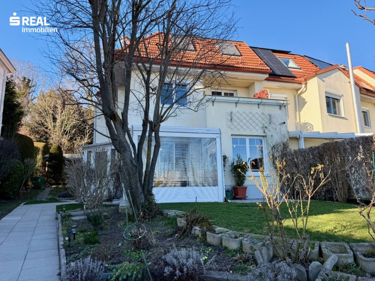 Haus - 2500, Baden - Traum in Baden bei Wien - Reihenhaus am Mitterberg mit Garagenstellplatz