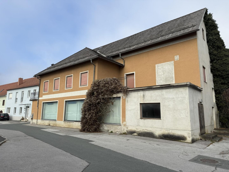 Haus - 8121, Deutschfeistritz - Deutschfeistritz, Haus mit Geschichte und vielen Möglichkeiten steht zum Verkauf