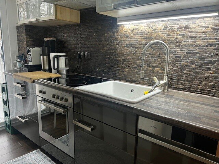 Wohnung - 8051, Graz,13.Bez.:Gösting - Wunderschöne 3-Zimmer-Wohnung mit angeschlossenem Geschäftsraum – Wohnen und Arbeiten unter einem Dach!