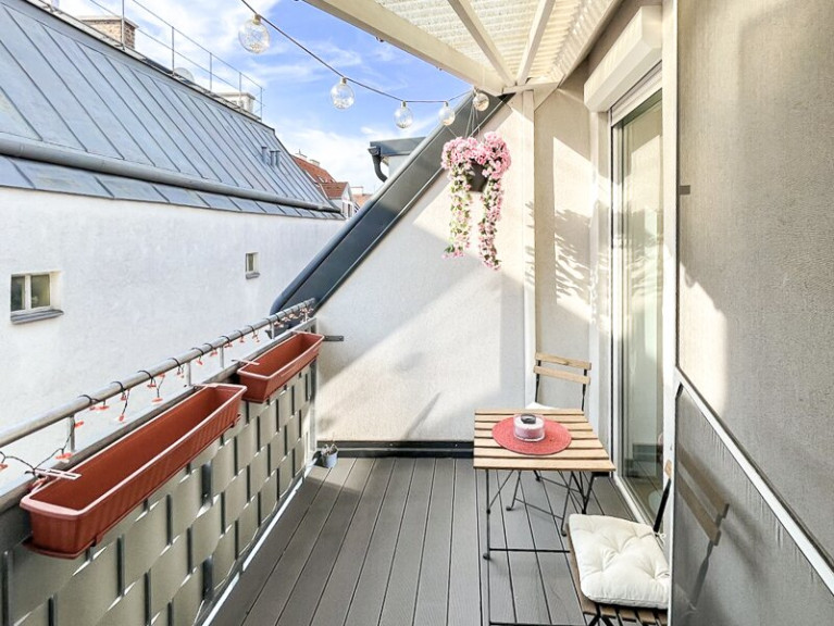 Wohnung - 1100, Wien - Neuwertige Dachgeschosswohnung mit Terrasse in 1100 Wien – Ihr neues Zuhause!