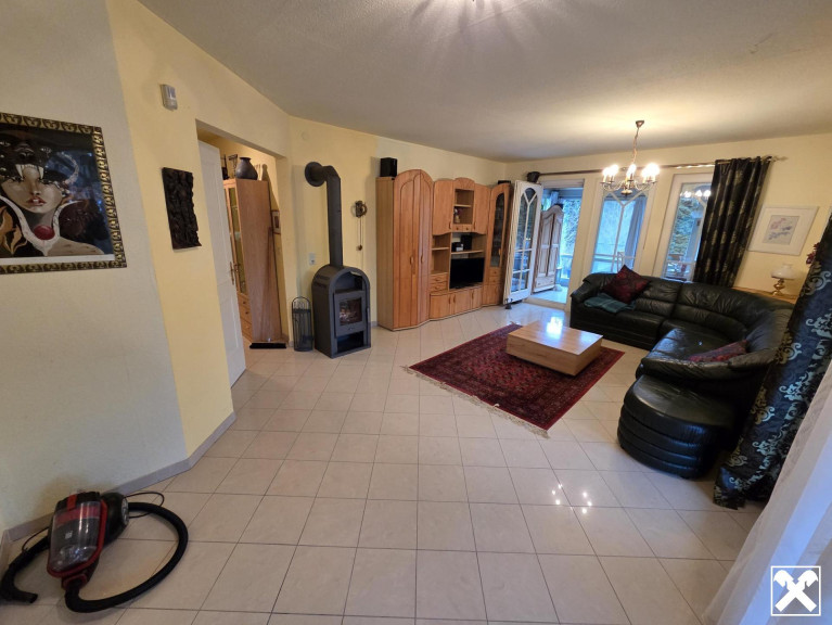 Haus - 2833, Bromberg - Renovierungsbedürftiges Einfamilienhaus in idyllischer Lage!