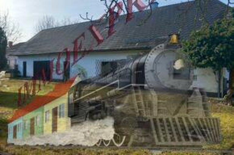 Haus - 4600, Wels - Renovierungsbedürftiges Bauernsacherl in Wels