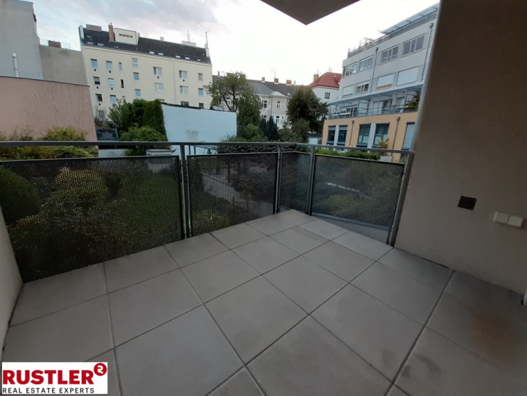 Wohnung - 1180, Wien - Wohnen Nähe Aumannplatz | 3-Zimmerwohnung mit Freifläche und Grünblick | Provisionsfrei