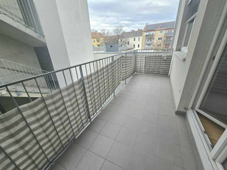 Wohnung - 8020, Graz,05.Bez.:Gries - Wunderschöne Wohnung mit Balkon - Hofseite!