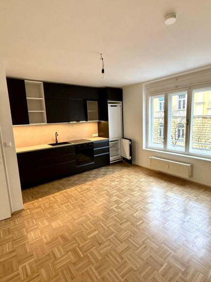 Wohnung - 8010, Graz - RARITÄT- Erstbezug nach Sanierung: KÖRBLERGASSE - 2-Zimmer-Wohnung mit sehr großem Balkon