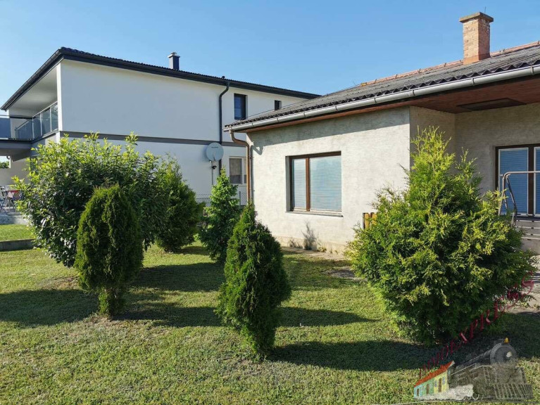 Haus - 2485, Wampersdorf - Einfamilienhaus mit Potential in Wampersdorf! Ruhige Lage!!