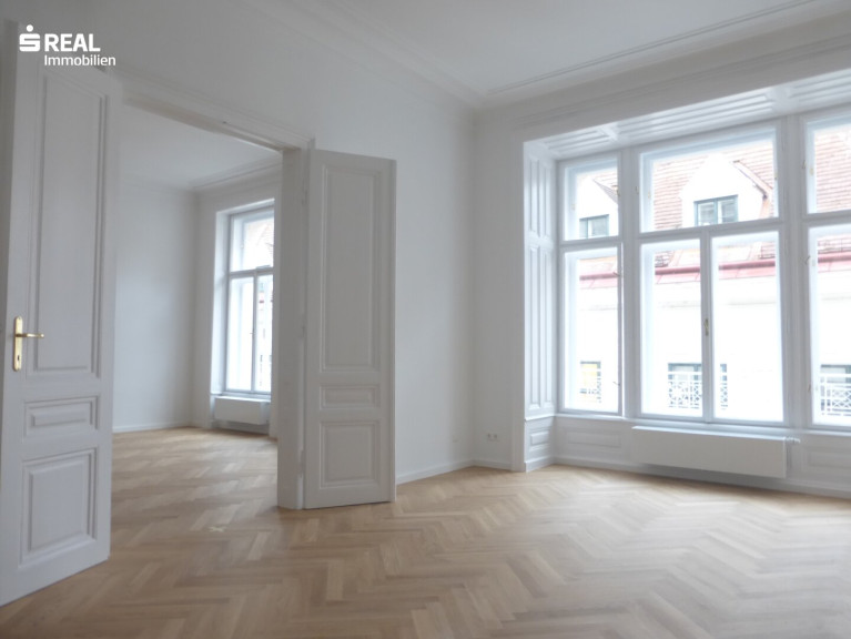 Wohnung - 1010, Wien,Innere Stadt - Nahe Stephansplatz - ERSTBEZUG ab 15.1.2026 - erstklassig sanierte Altbauwohnung mit kleiner Loggia im Jahrhundertwendehaus