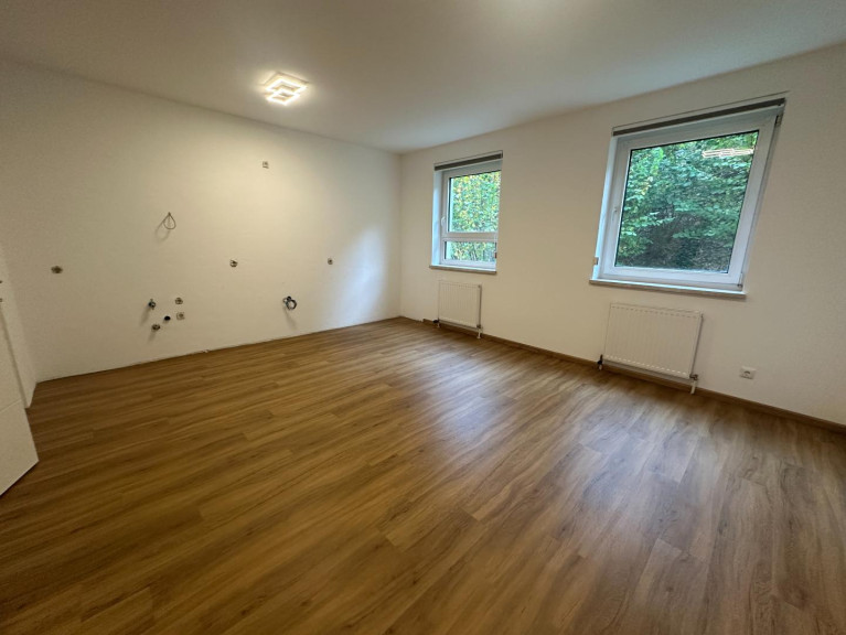 Wohnung - 4840, Vöcklabruck - frisch renovierte 3-Zimmer-Wohnung mit grüner Terrasse