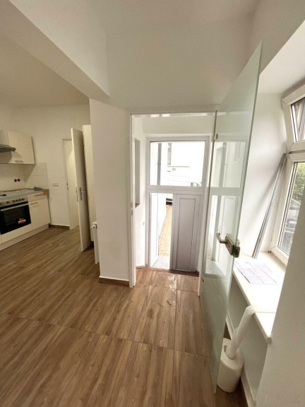 Wohnung - 8042, Graz - Erstbezug nach Generalsanierung: 2 Raum Wohnung im EG mit Terrasse,