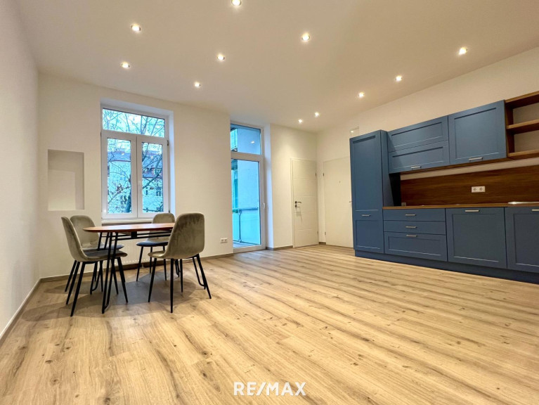 Wohnung - 1120, Wien - Elegante 3-Zimmerwohnung mit Balkon in saniertem Altbau