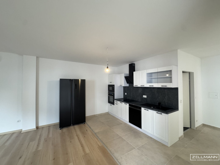 Wohnung - 7000, Eisenstadt - Großzügige Wohnung mit Terrasse Mitten in Eisenstadt | ZELLMANN IMMOBILIEN