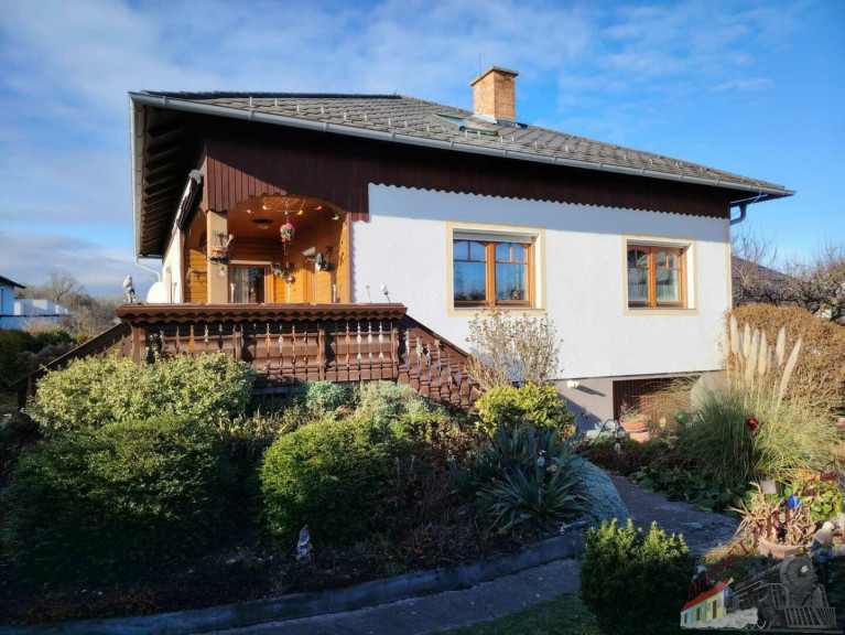 Haus - 2522, Oberwaltersdorf - OPEN HOUSE 13.DEZ.! - Tolles Einfamilienhaus in versteckter Siedlungslage wartet auf Sie! DG ausbaubar!