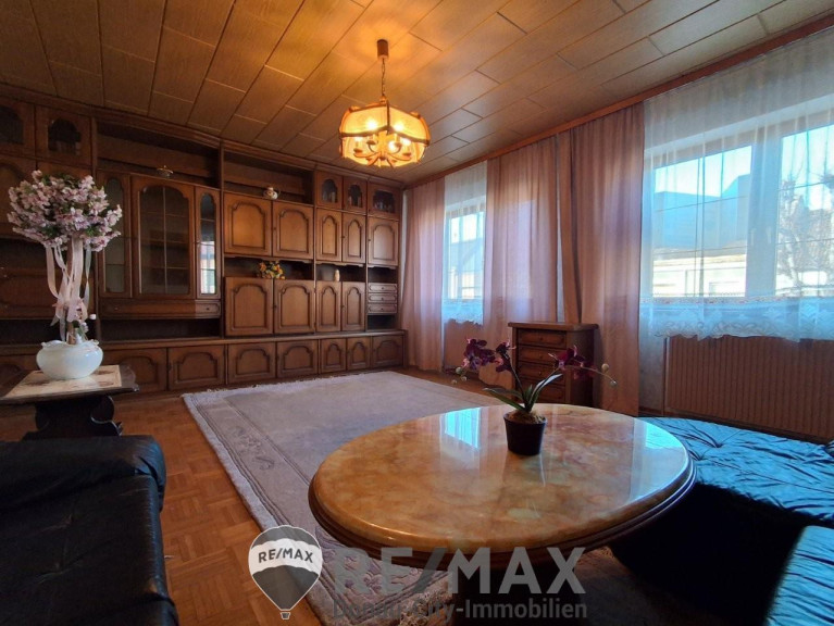 Haus - 2440, Moosbrunn - <b>"Doppeltes Glück! Liegenschaft in Moosbrunn an der Piesting"</b>