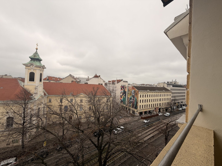 Wohnung - 1040, Wien - Wiedner Hauptstraße - 2 Zimmer Altbau mit Loggia, 4. Stock