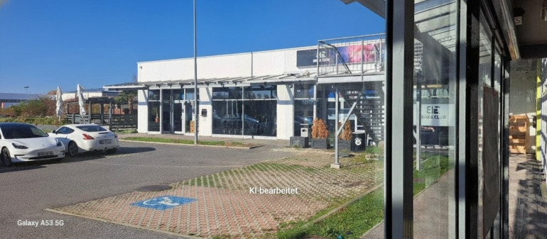 Halle / Lager / Produktion - 7000, Eisenstadt - Neuwertige Gewerbefläche in Eisenstadt: 238m² mit großem Parkplatz , nur 2.401€/Monat!