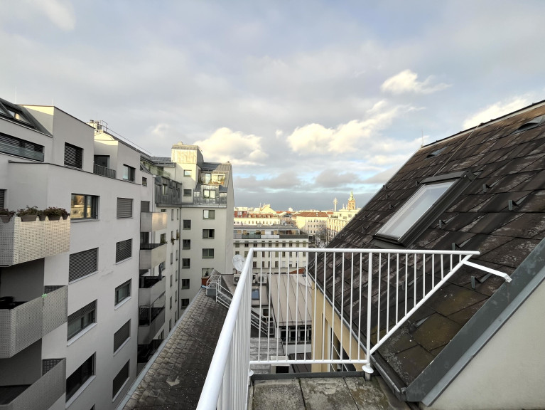 Wohnung - 1100, Wien - Attraktive 2 Zimmer Wohnung mit Terrasse nahe Antonspark in 1100 Wien zu mieten