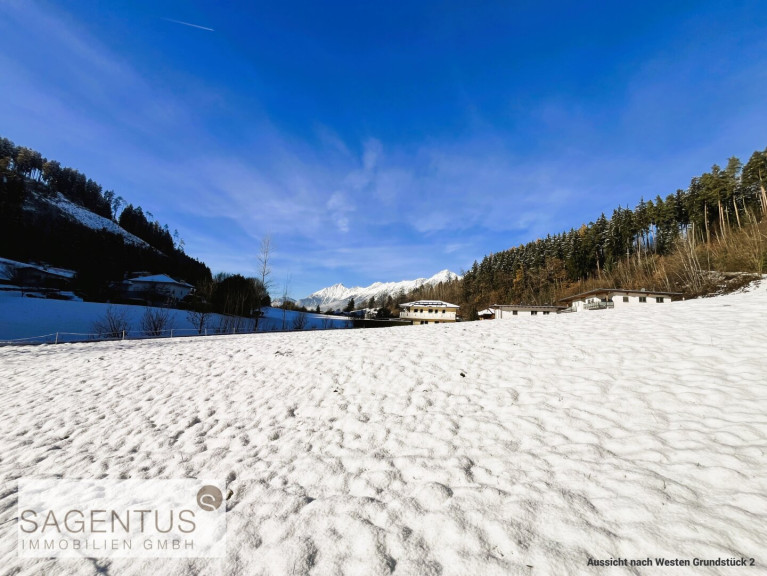 Grundstück - 6075, Tulfes - NAHE INNSBRUCK : Sonniges Baugrundstück mit ca. 430m² im GRÜNEN - PERFEKT für die ganze FAMILIE!