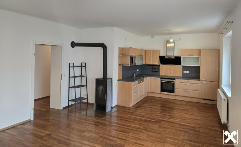 Wohnung - 4300, Sankt Valentin - Wohnen im Urbanen und Grünen: 80 m² Eigentumswohnung im EG mit Küchen-"Rabattl", Garage und Kellerabteil in 4300 St. Valentin“